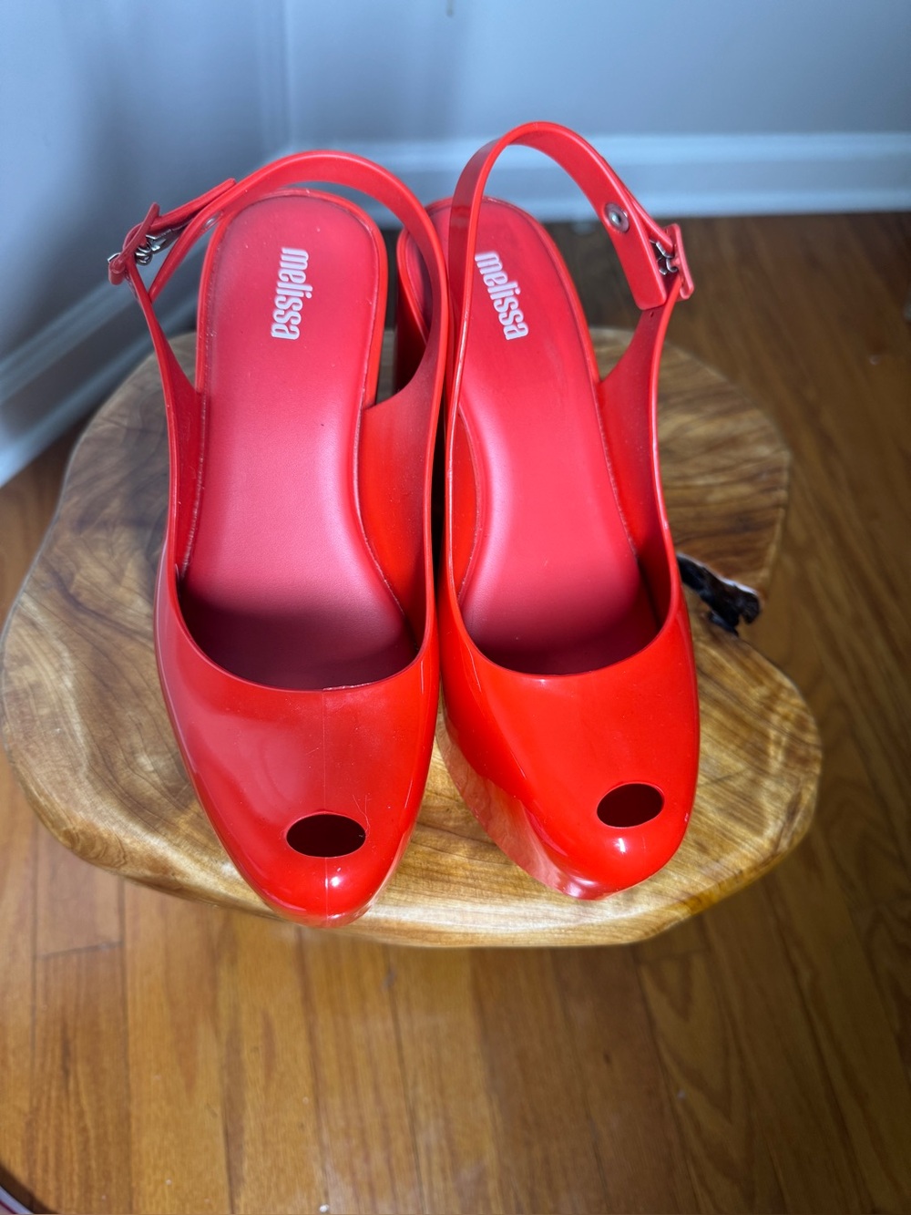 Melissa Groovy Slingback Platform Wedge Pumps in Red Sz. 6 - Picture 8 of 10